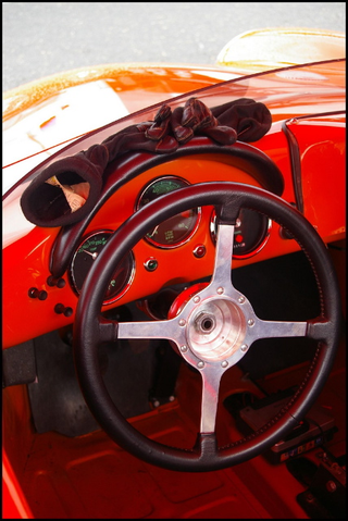 Illustration for article titled Invasion Of The Porsche 356 Racers!